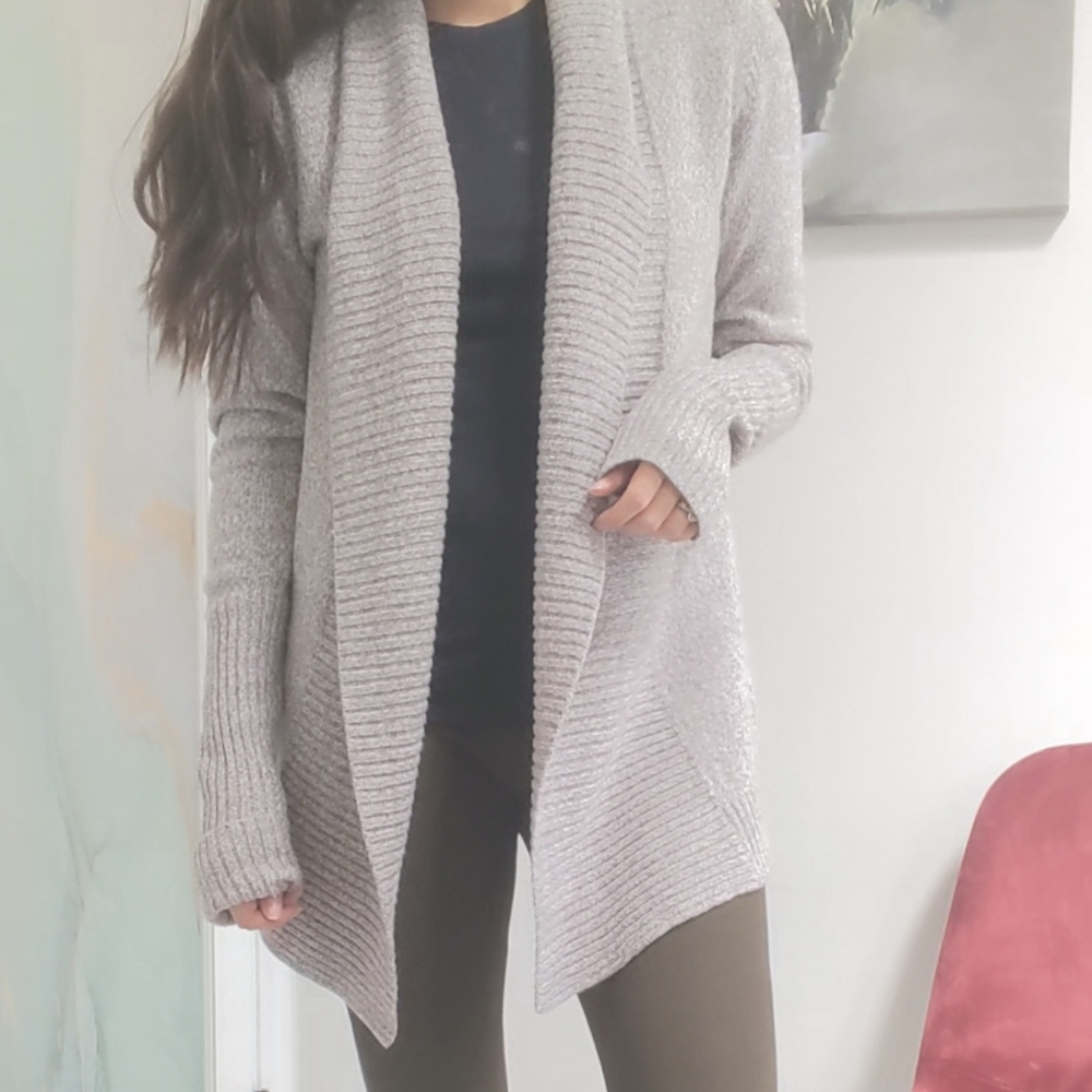 New York and Company Cozy Cardigan Sweater Heather Gray Beige Size Small